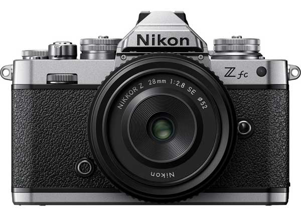 Nikon Zfc and 28mm F2/8 kit lens